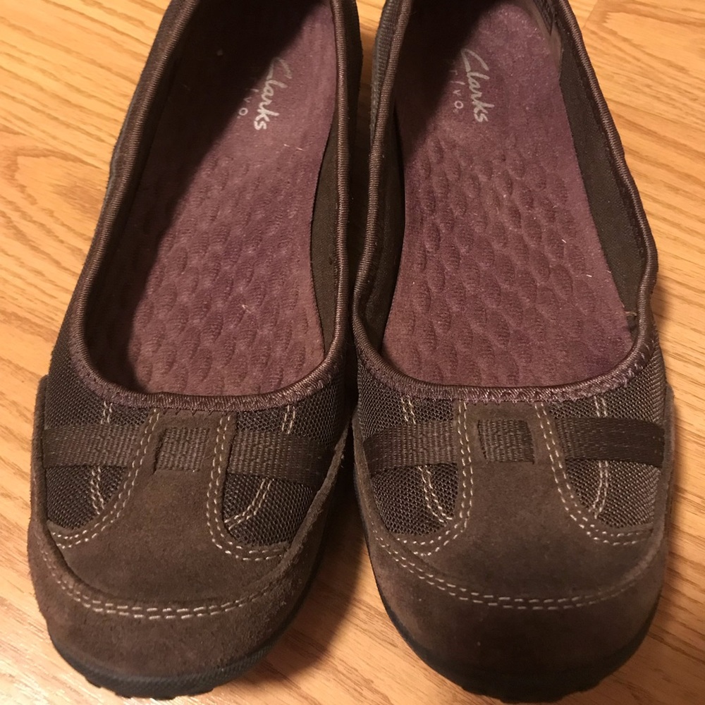 Clarks Brown size 8